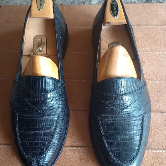 MAGNANNI MENS Black LizardSkin Slipon Penny Loafer Size 11M (94)